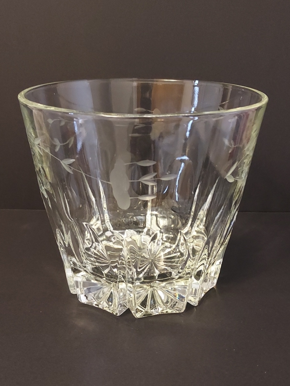 Heritage by Princess House Ice Bucket